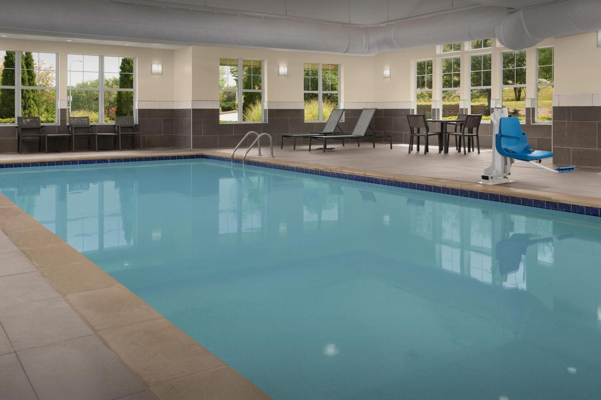 Residence Inn By Marriott Greensboro Airport Bagian luar foto