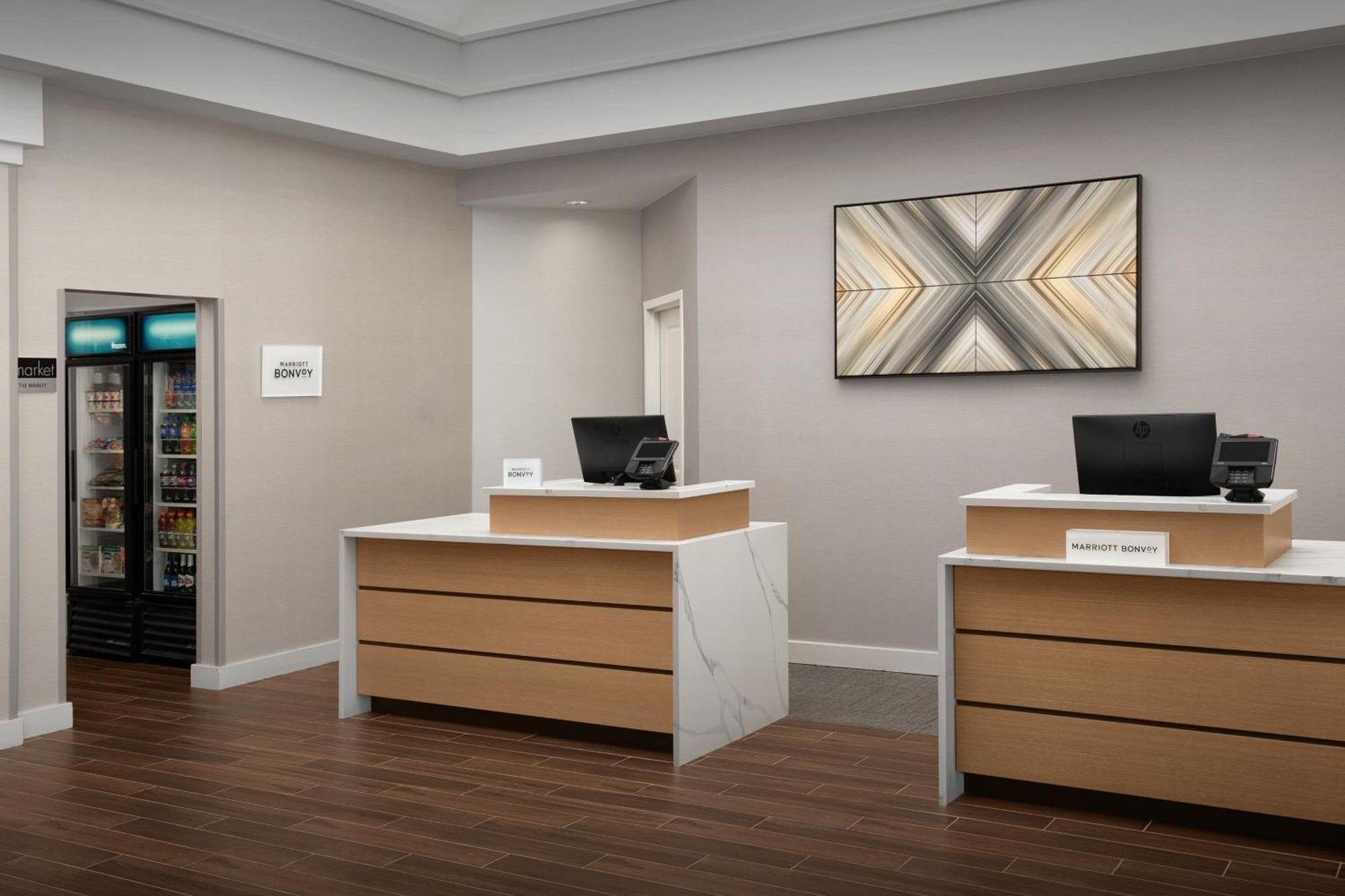 Residence Inn By Marriott Greensboro Airport Bagian luar foto