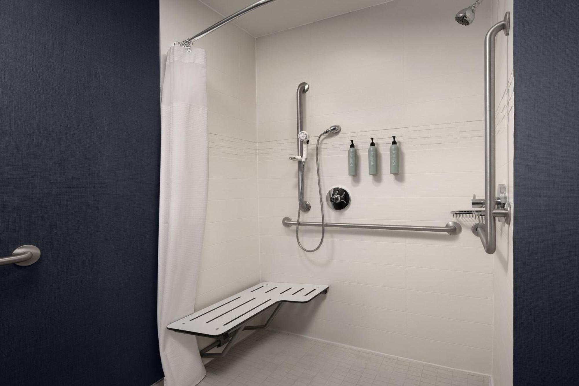 Residence Inn By Marriott Greensboro Airport Bagian luar foto