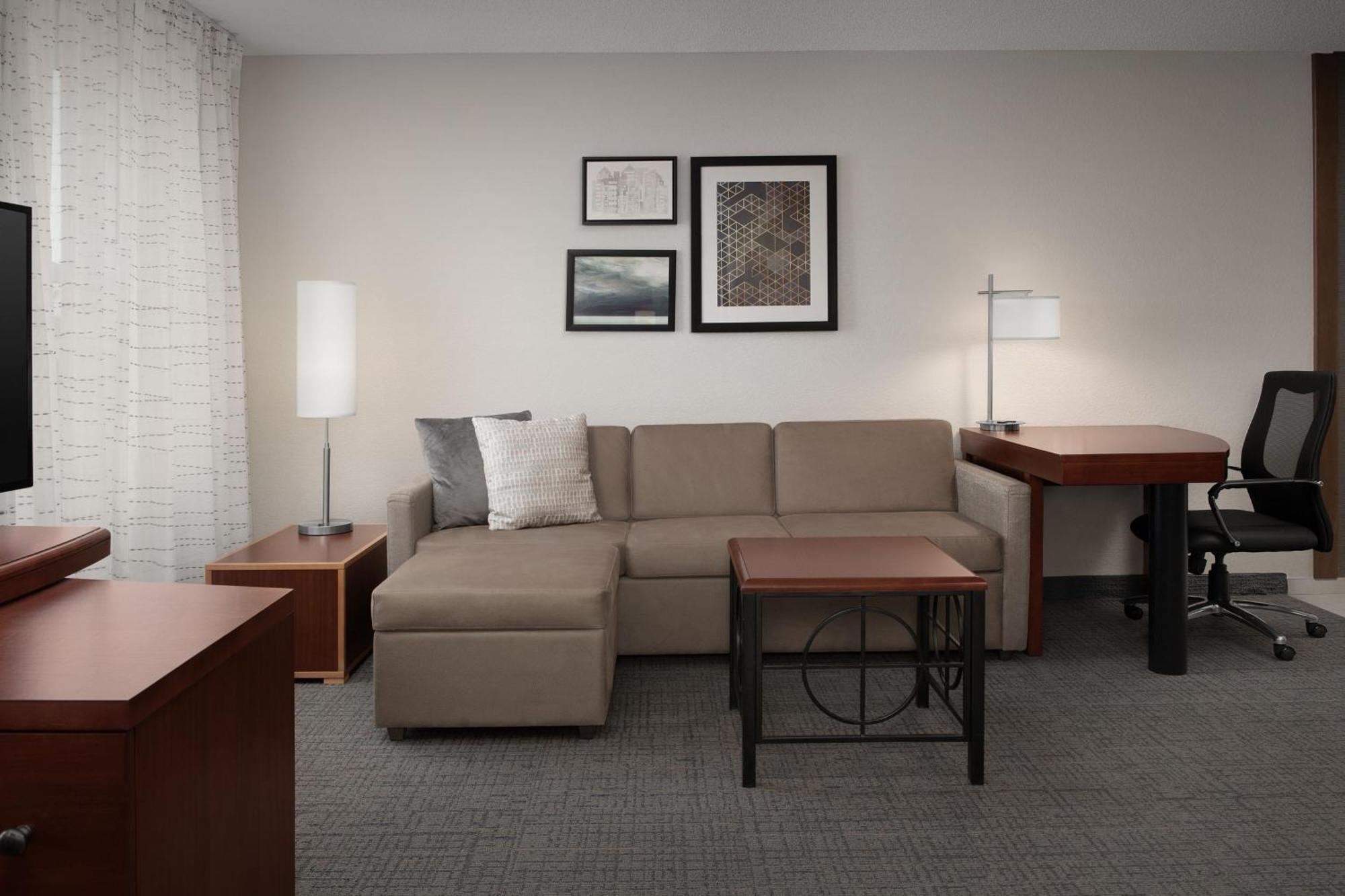 Residence Inn By Marriott Greensboro Airport Bagian luar foto