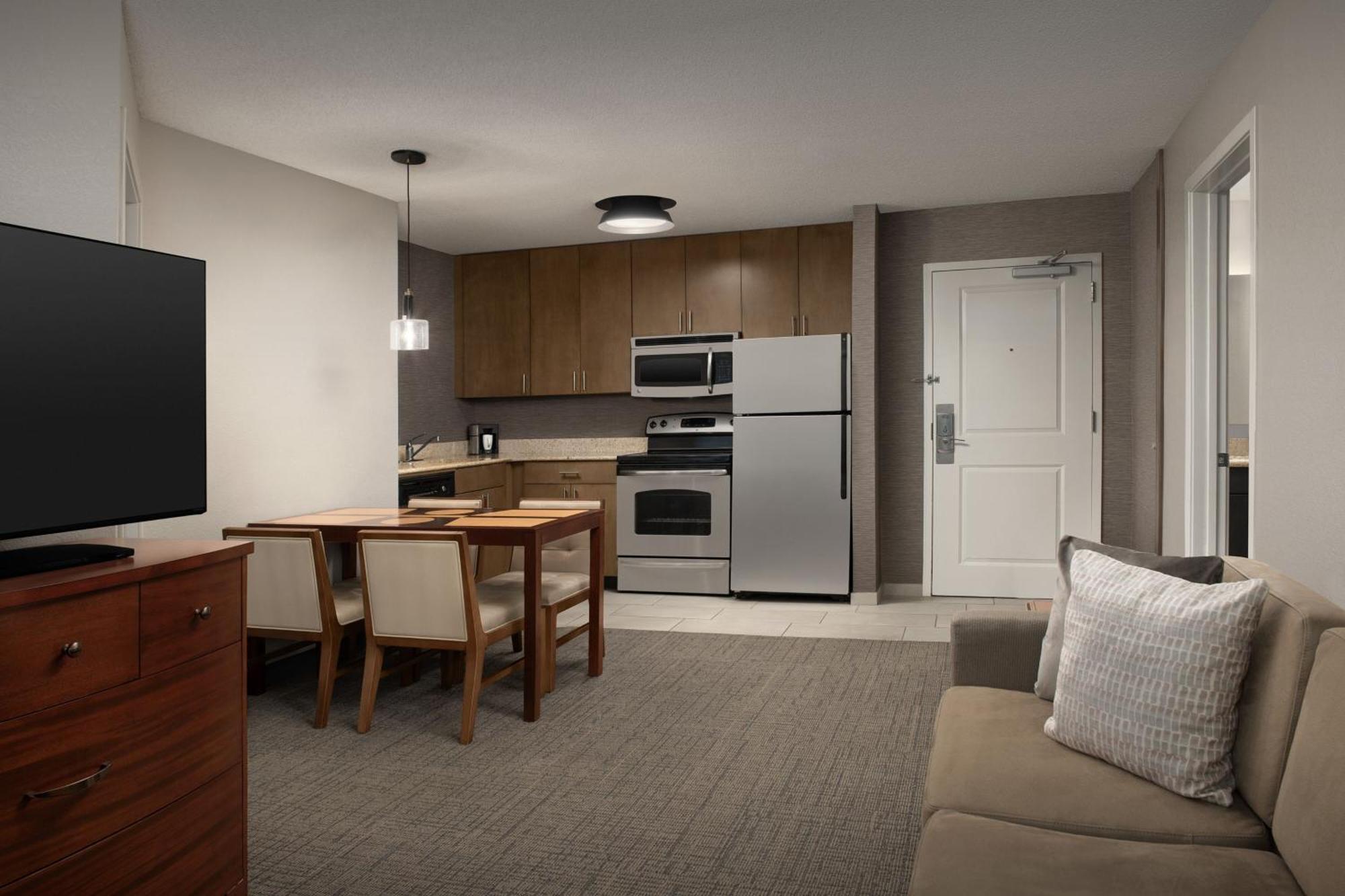 Residence Inn By Marriott Greensboro Airport Bagian luar foto